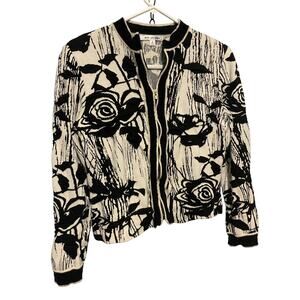 St. John Size 6 Zip Front Sweater Black & White